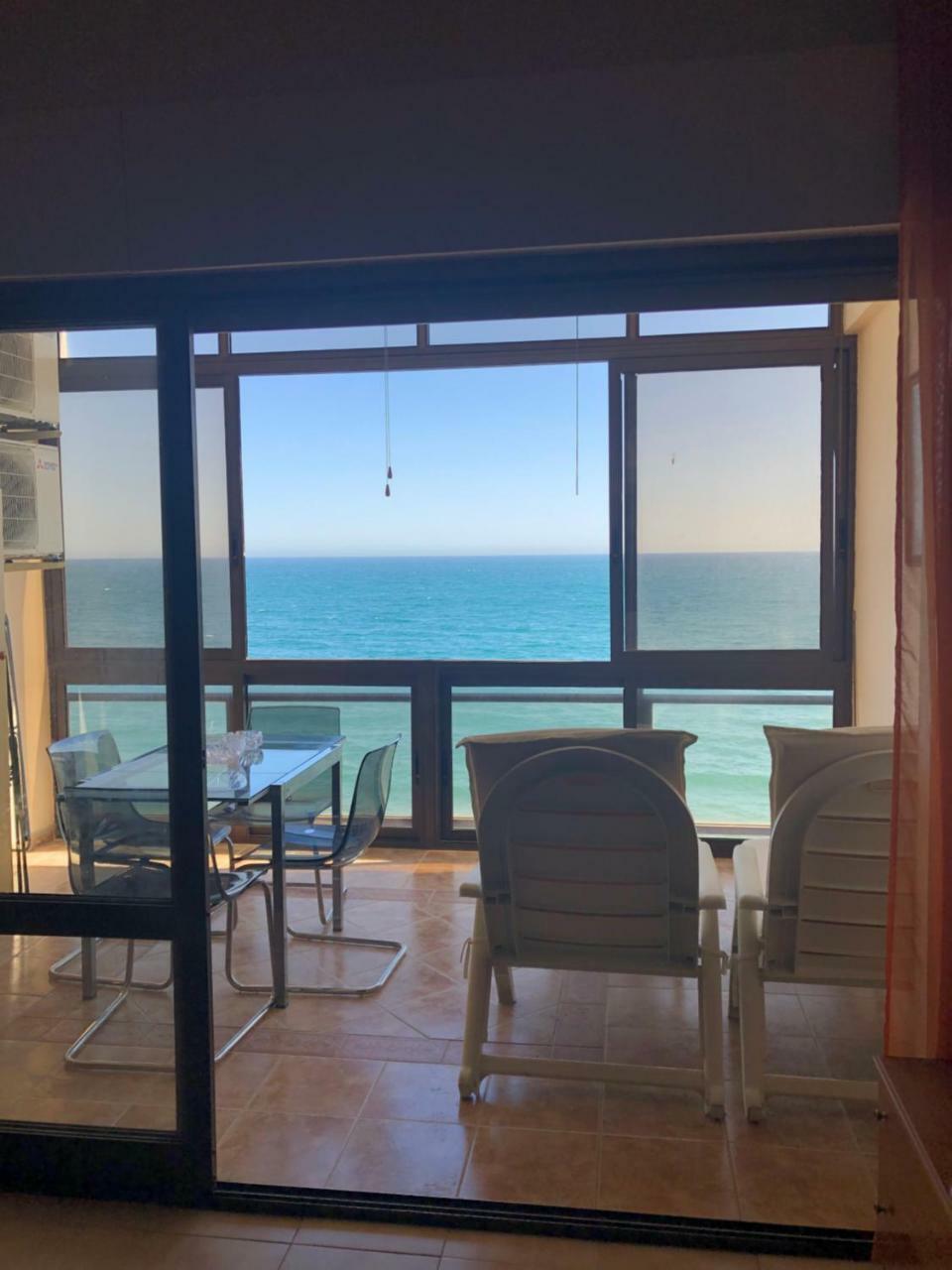 Malibu Playa Apartamento Benalmadena Bagian luar foto